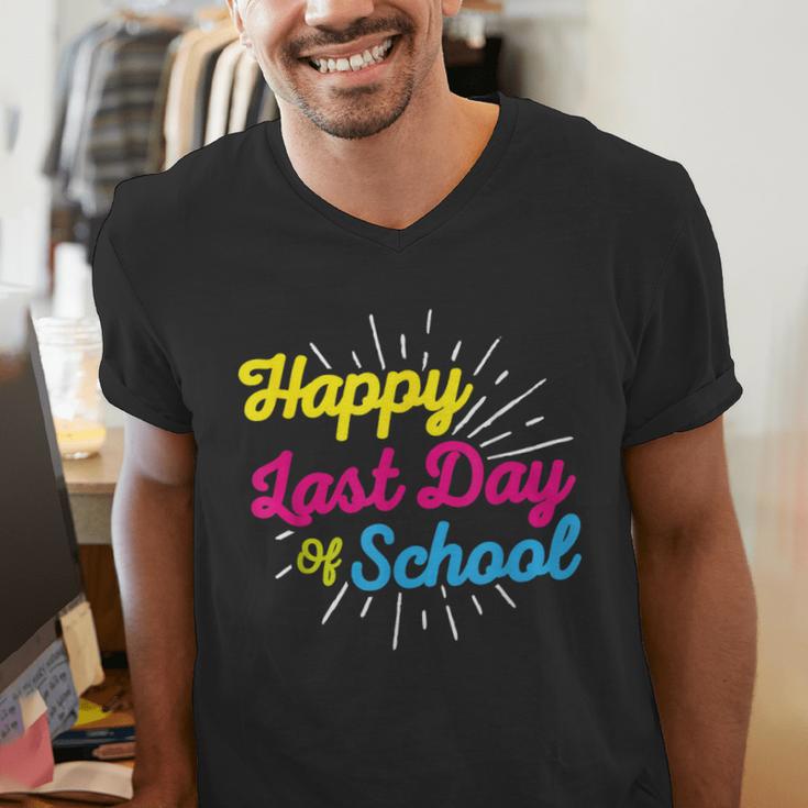 Happy Last Day Of School Graduation Teacher Students Men's V-Neck T-Shirt