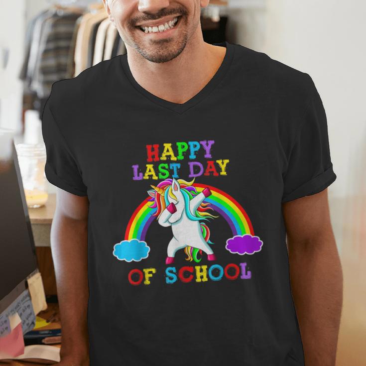 Happy Last Day Of School Teacher Student Graduation Unicorn Men's V-Neck T-Shirt