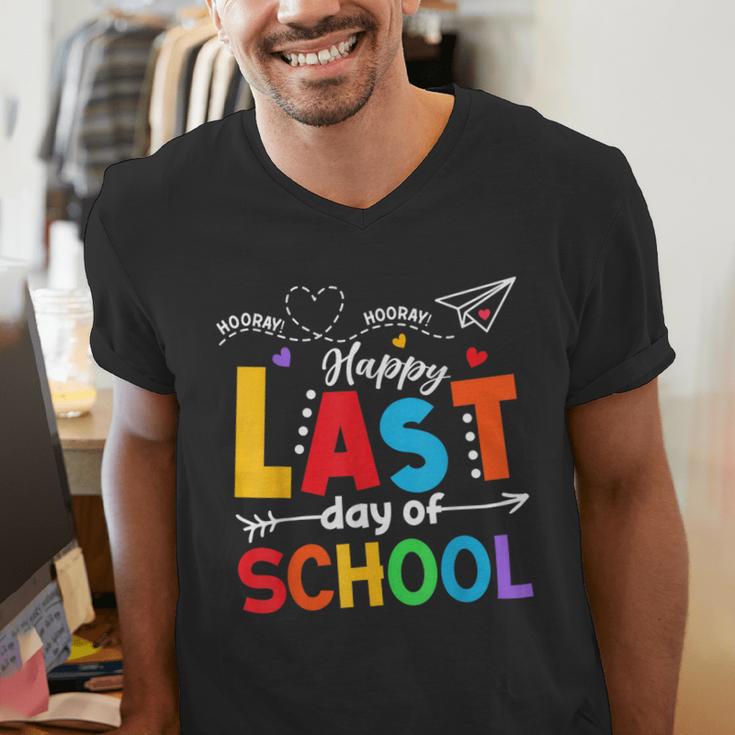 Happy Last Day Of School Teacher Women Student Graduation Men's V-Neck T-Shirt