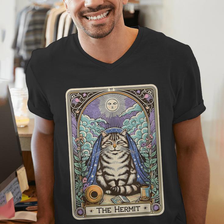 The Hermit Cat Tarot Card Introvert By Georgi Men's V-Neck T-Shirt