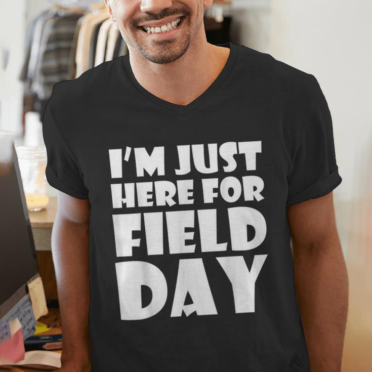 I'm Just Here For Field Day For Graduation 2018 T-Shirt Men's V-Neck T-Shirt