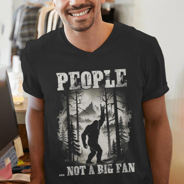 Introvert Bigfoot People Not A Big Fan Dad Joke Men's V-Neck T-Shirt