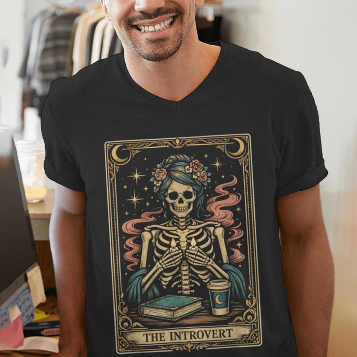 The Introvert Skeleton Tarot Card Coffee Book Lover Men's V-Neck T-Shirt