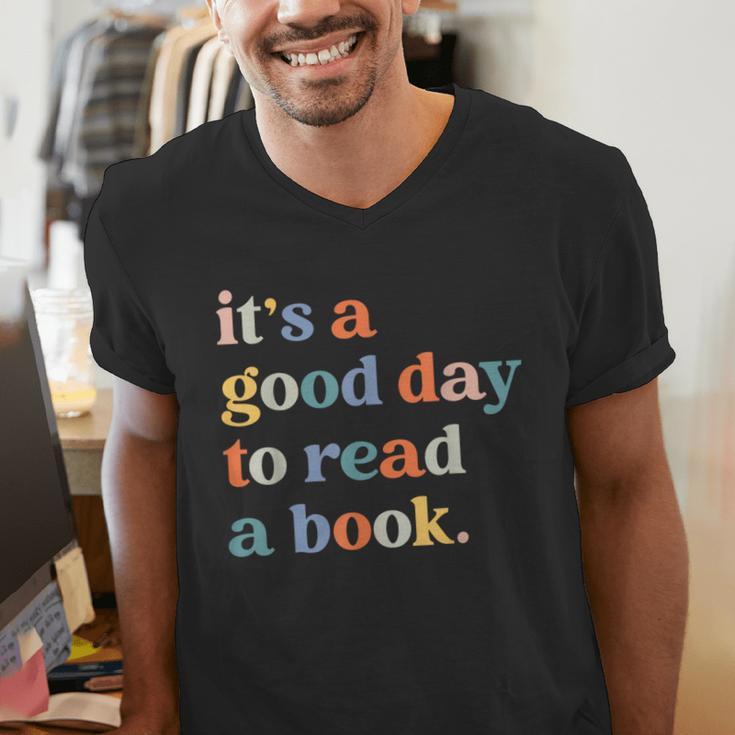 It's A Good Day To Read A Book Books Library Reading Men's V-Neck T-Shirt It's A Good Day To Read A Book Books Library Reading Men's V-Neck T-Shirt