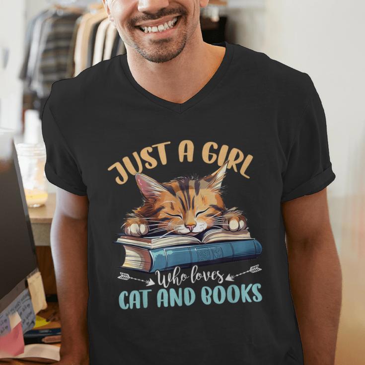 Just a Girl Who Loves Cats And Books Kitties Pet Art Lover Men's V-Neck T-Shirt Just a Girl Who Loves Cats And Books Kitties Pet Art Lover Men's V-Neck T-Shirt