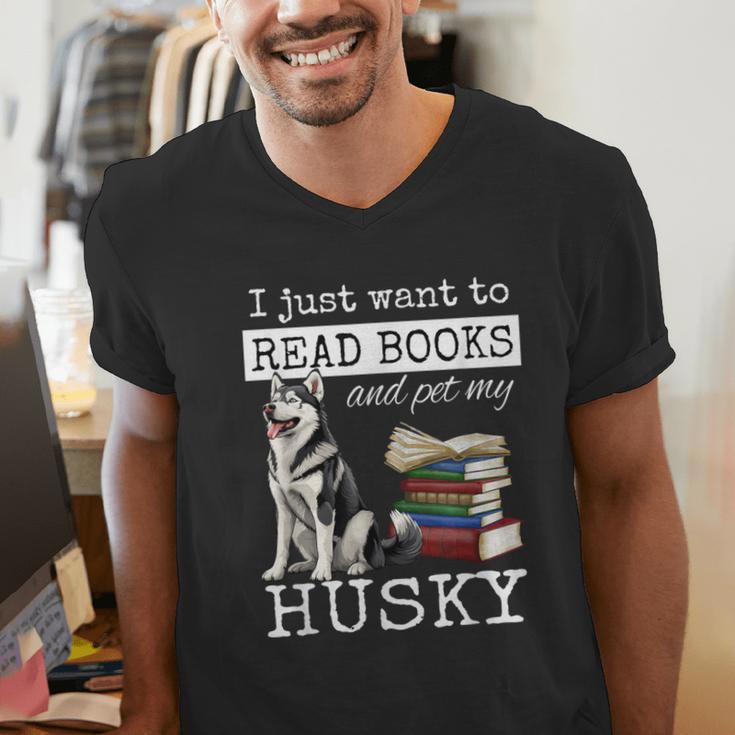 I Just Want To Read Books And Pet My Husky Dog Men's V-Neck T-Shirt