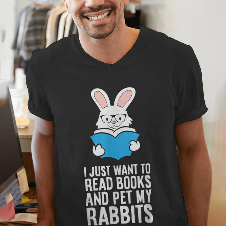 I Just Want To Read Books And Pet My Rabbit Men's V-Neck T-Shirt