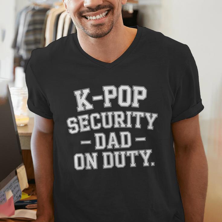 K-Pop Security Parent Edition Mom Dad Concert Korean Men's V-Neck T-Shirt
