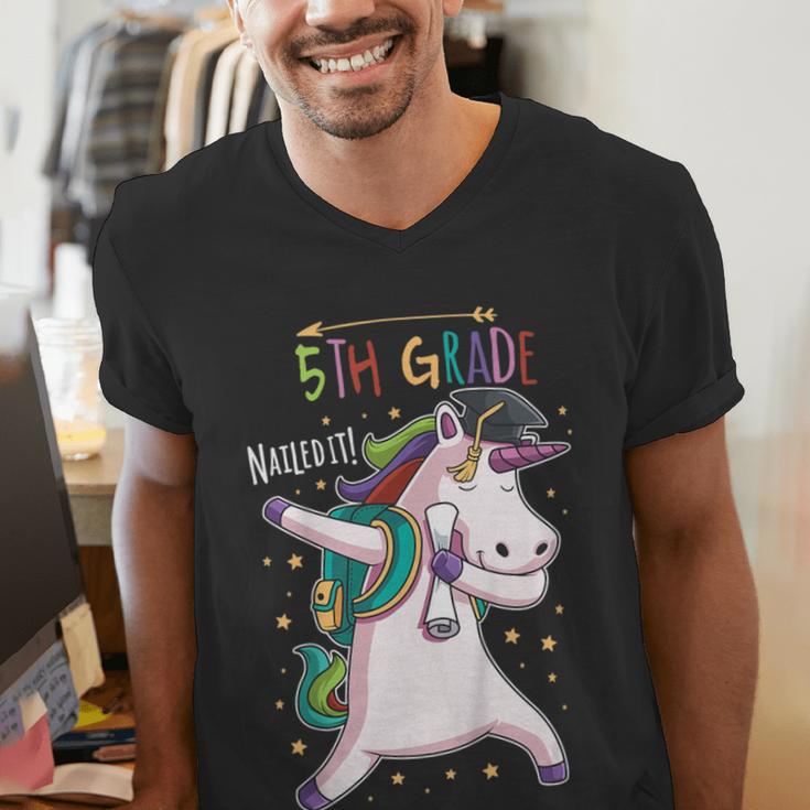 Kids Dabbing Unicorn Graduation 5th Grade Class Of 2019 Men's V-Neck T-Shirt