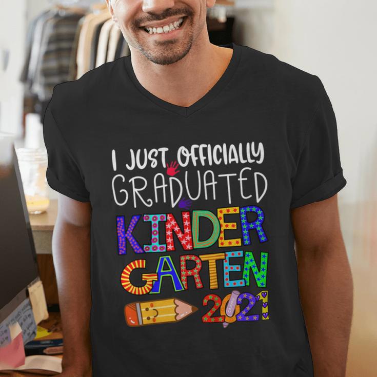 Kids Kindergarten Graduation Class Of 2021 Shirt I Just Graduated Men's V-Neck T-Shirt
