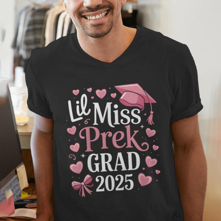Kids Little Miss Pre-K Grad 2025 Preschool Girls Prek Graduation Men's V-Neck T-Shirt