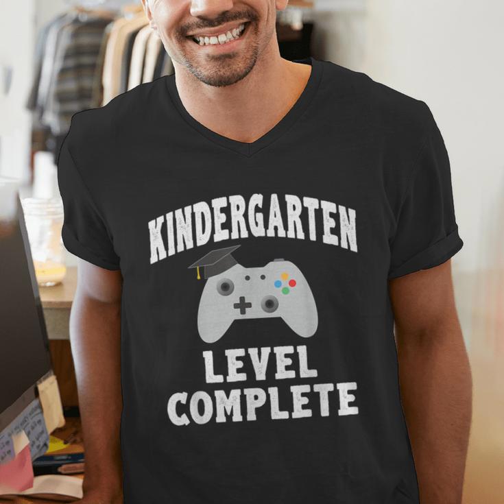 Kindergarten Gamer Graduate Graduation Men's V-Neck T-Shirt