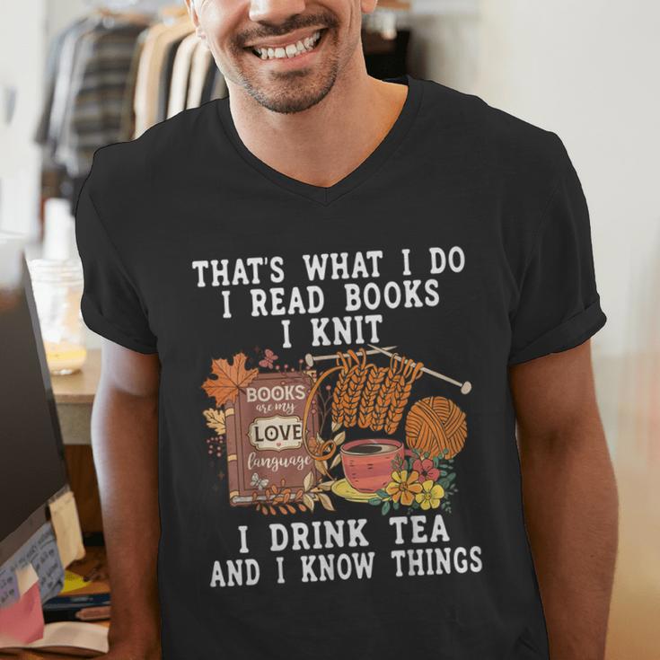 Knitting Reading Books Drinking Tea Knitter Knit Men's V-Neck T-Shirt Knitting Reading Books Drinking Tea Knitter Knit Men's V-Neck T-Shirt