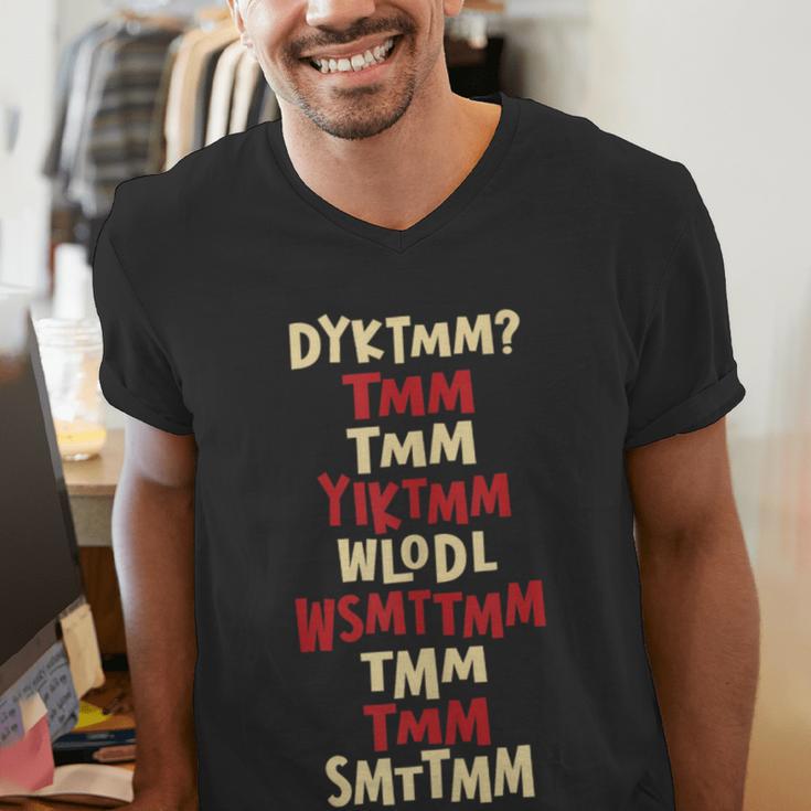 Do You Know The Muffin Man DYKTMM Nostalgia Quote Men's V-Neck T-Shirt Do You Know The Muffin Man DYKTMM Nostalgia Quote Men's V-Neck T-Shirt