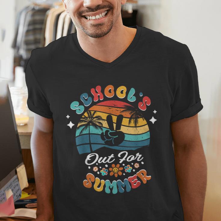 Last Day Of School Groovy Graduation School's Out For Summer Men's V-Neck T-Shirt