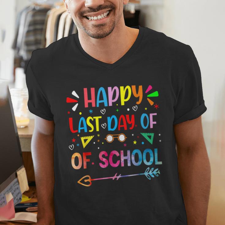 Last Day Of School Tie Dye School Graduation Summer Teacher Men's V-Neck T-Shirt