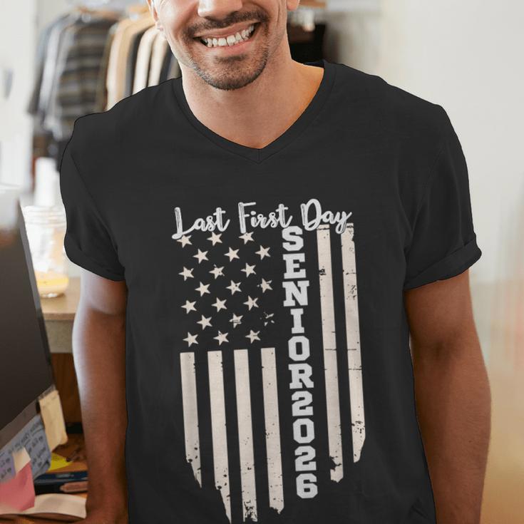 Last First Day Senior 2026 USA Flag Graduation Class Of 2026 Men's V-Neck T-Shirt