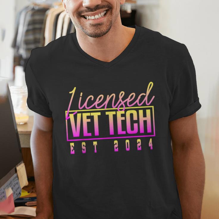 Licensed Vet Tech Veterinary Technician Graduation 2024 Men's V-Neck T-Shirt