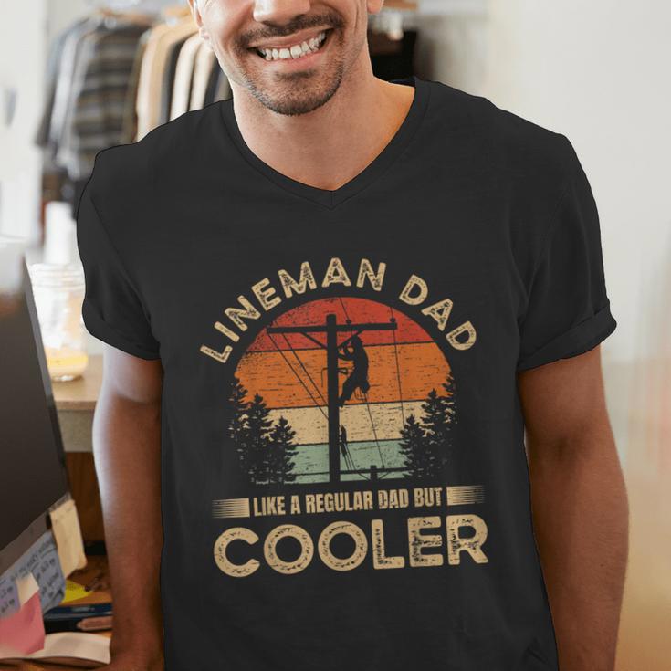 Lineman Dad Like A Regular Dad But Cooler Lineman Men's V-Neck T-Shirt