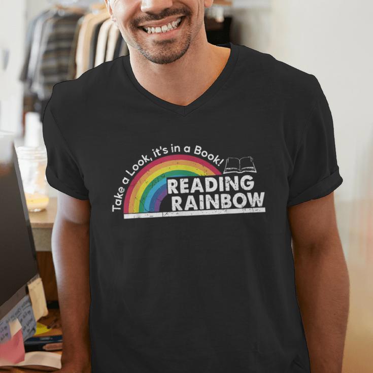 Take A Look It's In A Book Retro Reading Book Lover Men's V-Neck T-Shirt