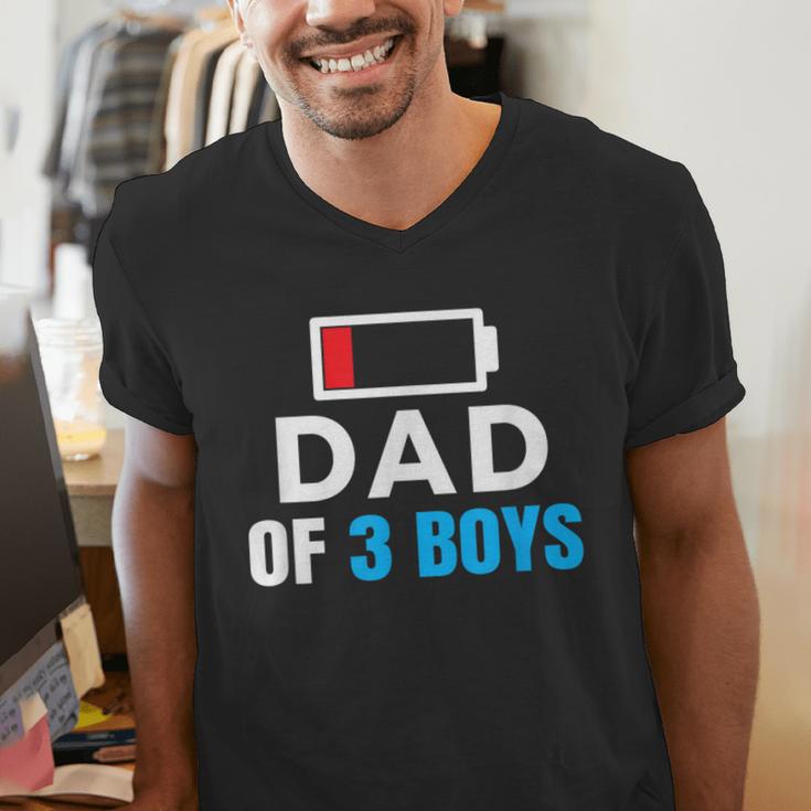 Matching Father's Day Low Battery Dad Of 3 Boys Men's V-Neck T-Shirt
