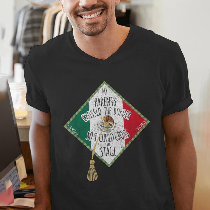 Mexican Pride Graduation 2019 Tshirt Men's V-Neck T-Shirt