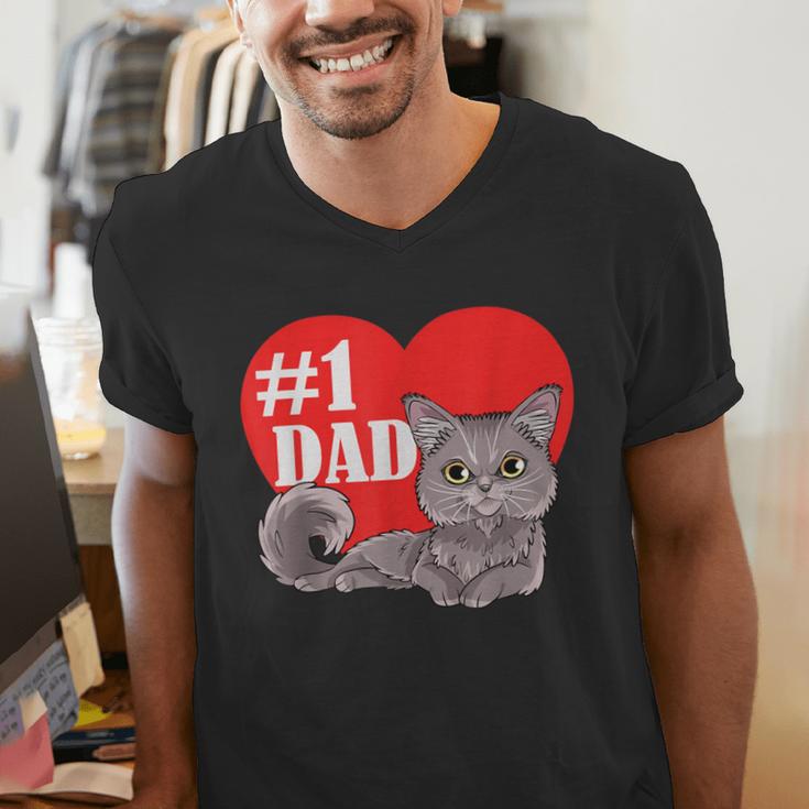 Nebelung Cat 1 Dad Father's Day Daddy Heart Decor For Men Women Kids Men's V-Neck T-Shirt