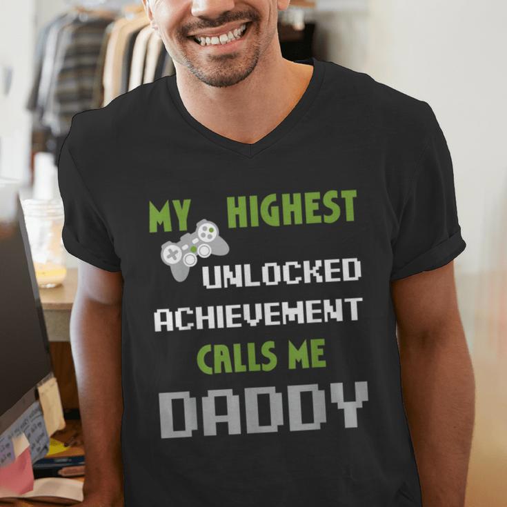 Nerdy Father Day Gamer Dad Daddy Men Love Video Gaming Men's V-Neck T-Shirt Nerdy Father Day Gamer Dad Daddy Men Love Video Gaming Men's V-Neck T-Shirt