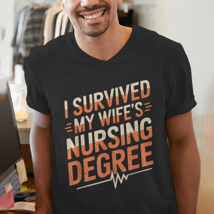 Nurse Graduation I Survived My Wife'S Nursing Degree Nurse Men's V-Neck T-Shirt