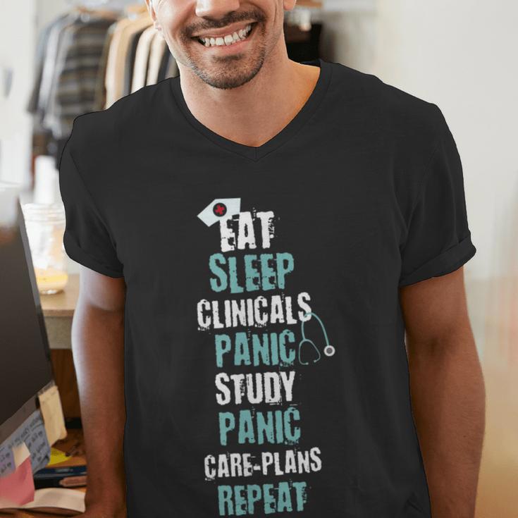 Nursing Student Nurse Life Graduation Shirt Men's V-Neck T-Shirt