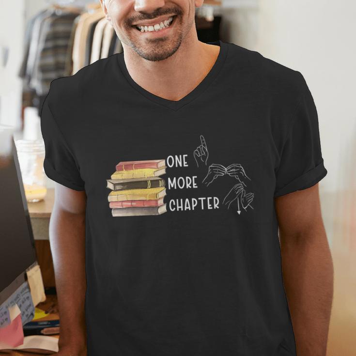 One More Chapter Sign Language Deaf Reading Book Lover Men's V-Neck T-Shirt