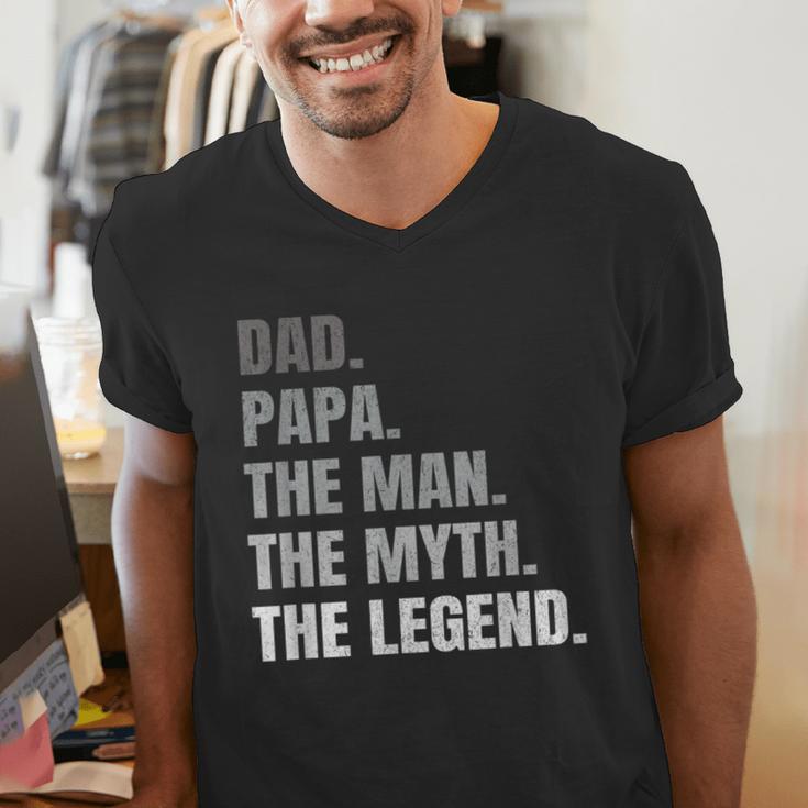 Papa Dad Legend Men Grandpa Christmas Father's Day Birthday Men's V-Neck T-Shirt
