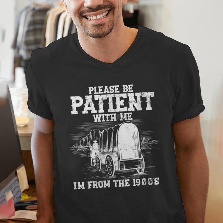 Patient With Me I'm From The 1900s Oregon Vintage Men's V-Neck T-Shirt