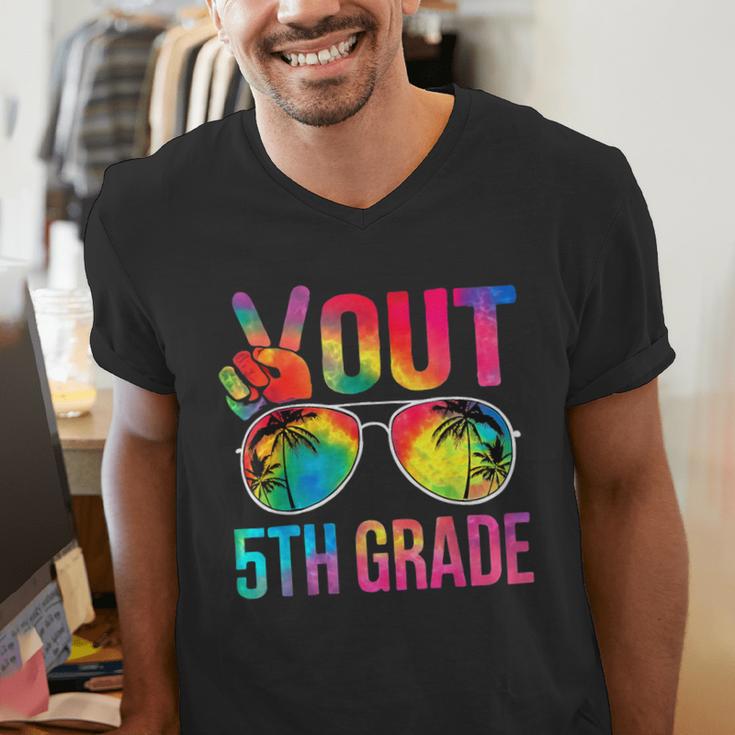 Peace Out 5th Grade Tie Dye Graduation Last Day Of School Men's V-Neck T-Shirt