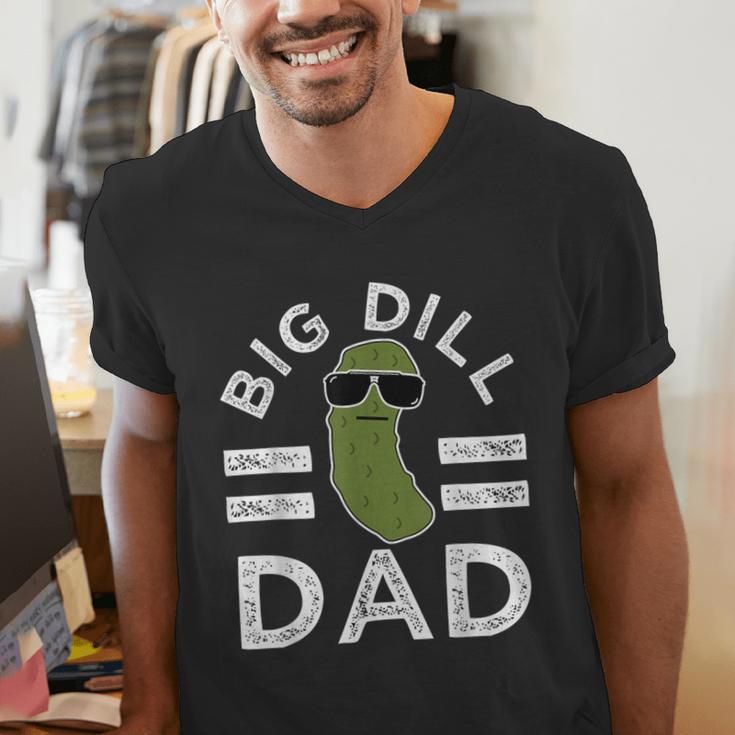 Pickle Pun Big Dill Dad Saying Dad Joke Father Humor Men's V-Neck T-Shirt