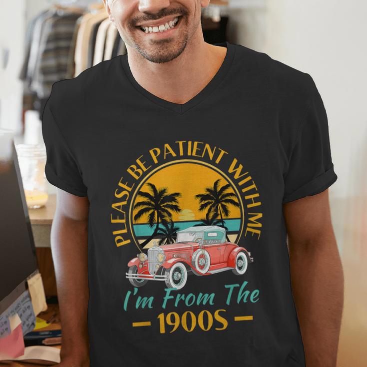 Please Be Patient With Me I'm From The 1900s Classic Car Men's V-Neck T-Shirt