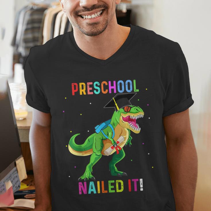 Preschool Graduation Class Of 2022 Graduate Dinosaur Kids Men's V-Neck T-Shirt
