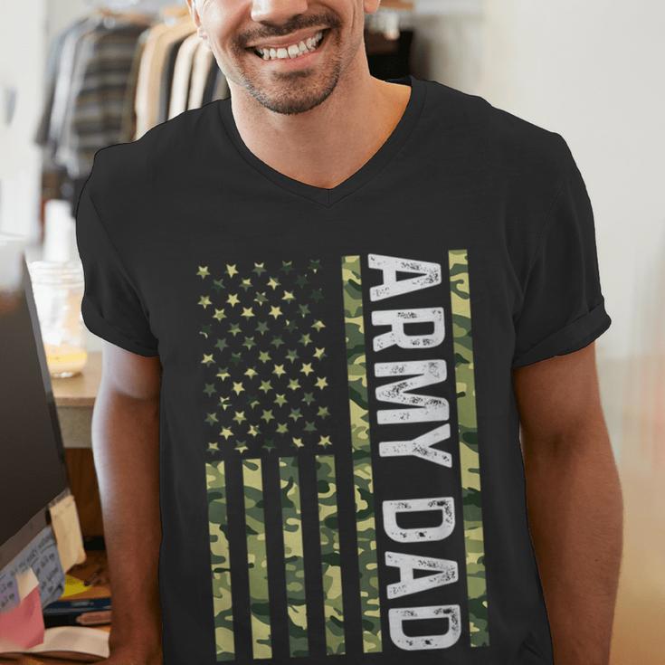 Proud Army Dad United States USA Flag For Father's Day Men's V-Neck T-Shirt