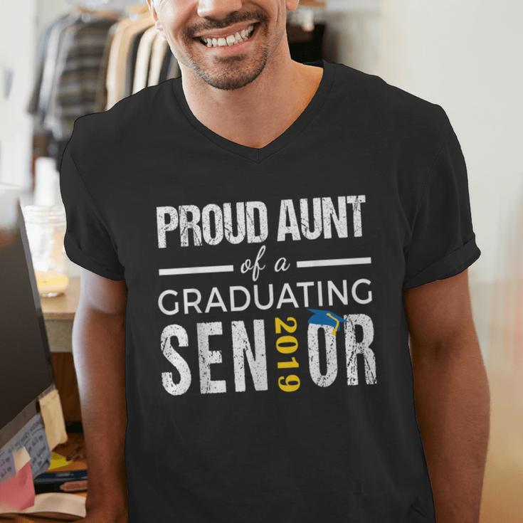 Proud Aunt Of 2019 Senior Graduation Shirt Family Graduation Men's V-Neck T-Shirt