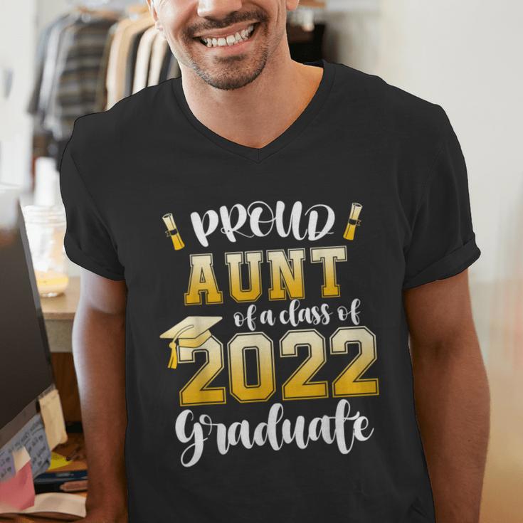 Proud Aunt Of a Class Of 2022 Graduate Graduation 2022 Women Men's V-Neck T-Shirt