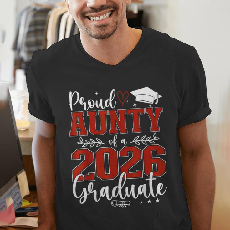 Proud Aunty Of a Class Of 2026 Graduate Senior Graduation Men's V-Neck T-Shirt