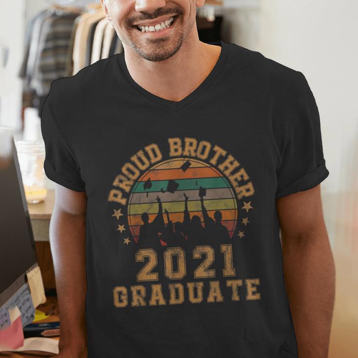 Proud Brother Of 2021 Graduate Senior 21 Vintage Graduation Men's V-Neck T-Shirt