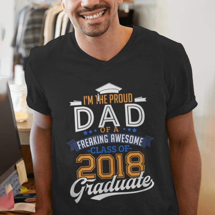 Proud Dad Of A 2018 Graduate Shirt Graduation Grad Class Men's V-Neck T-Shirt