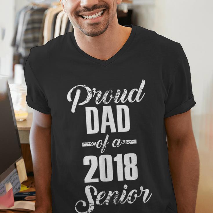 Proud Dad Of A 2018 Senior GraduationShirt Men's V-Neck T-Shirt