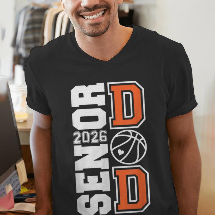 Proud Dad Of A 2026 Senior Graduate Basketball Senior 26 Men's V-Neck T-Shirt