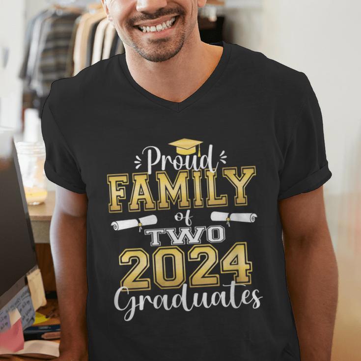 Proud Family Of Two 2024 Graduate Class 2024 Graduation Men's V-Neck T-Shirt