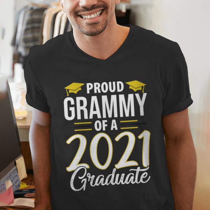 Proud Grammy Of A 2021 Graduate Graduation Clothes MBA PhD Men's V-Neck T-Shirt