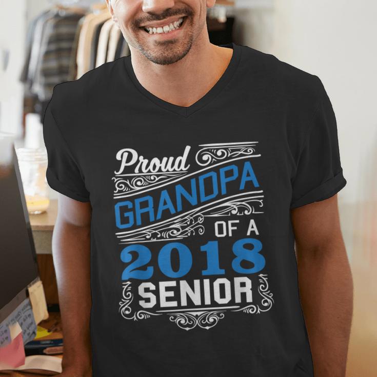 Proud Grandpa Of 2018 Senior T-Shirt Student Graduation Men's V-Neck T-Shirt