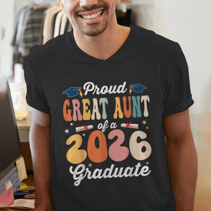 Proud Great Aunt Of a Class Of 2026 Graduate Graduation Men's V-Neck T-Shirt