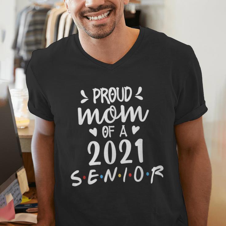 Proud Mom Of a 2021 Senior Graduation Men's V-Neck T-Shirt